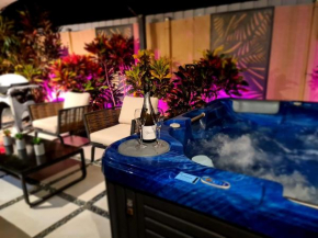 3 BEDROOM CITY ESCAPE - CHAMPAGNE STAYS Darwin